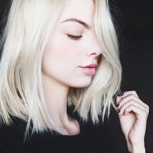 Allie Marie Evans - Image via TheBeautyDepartment.com