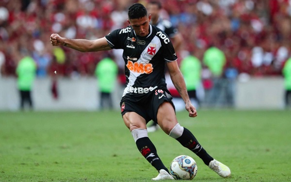 Danilo Barcelos aponta as causas da má fase do time