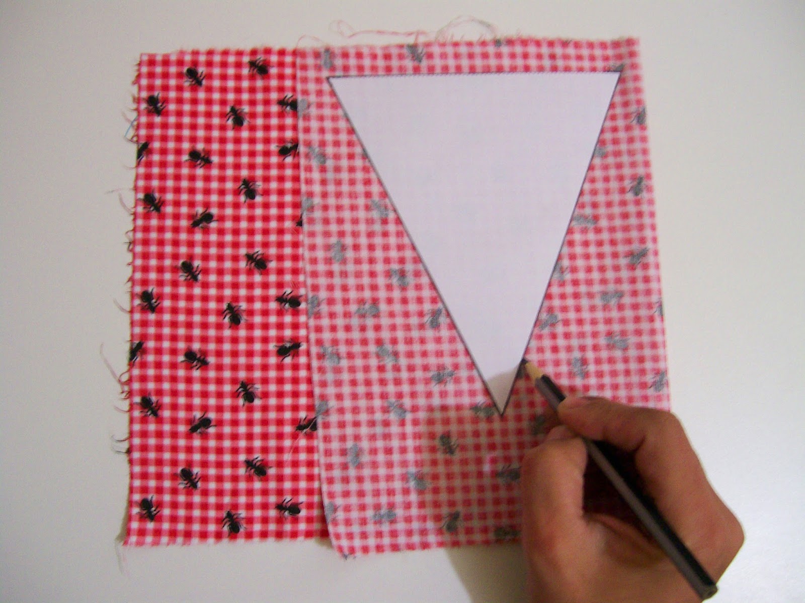 Imagens de como fazer bandeirola de tecido