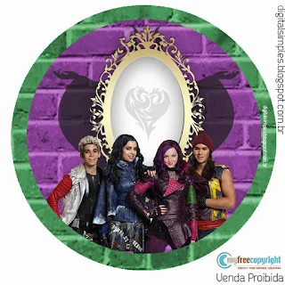 Descendants: Free Printables Cupcake Toppers.