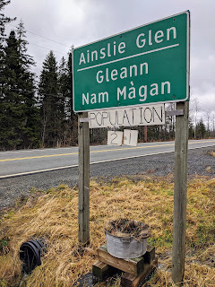 Ainslie Glenn Population Sign