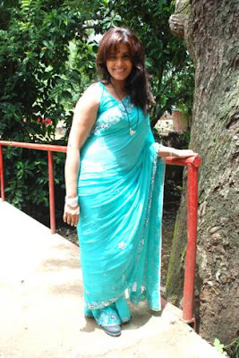 bollywood actress, Sonali Kulkarni, Saree Photos