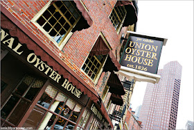 Cartel del Restaurante Union Oyster House en Marshall Street, Boston