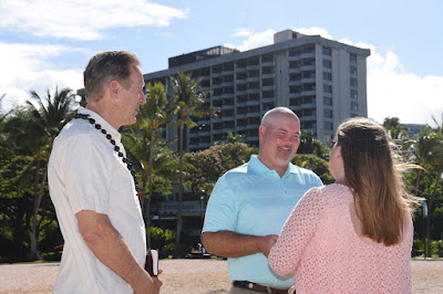 Waikiki Wedding