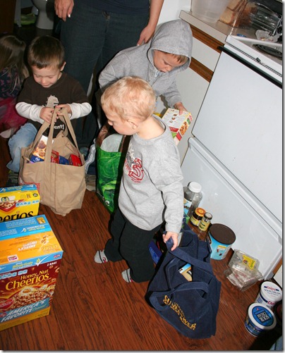 2012-10-04 Tot School Groceries (2)