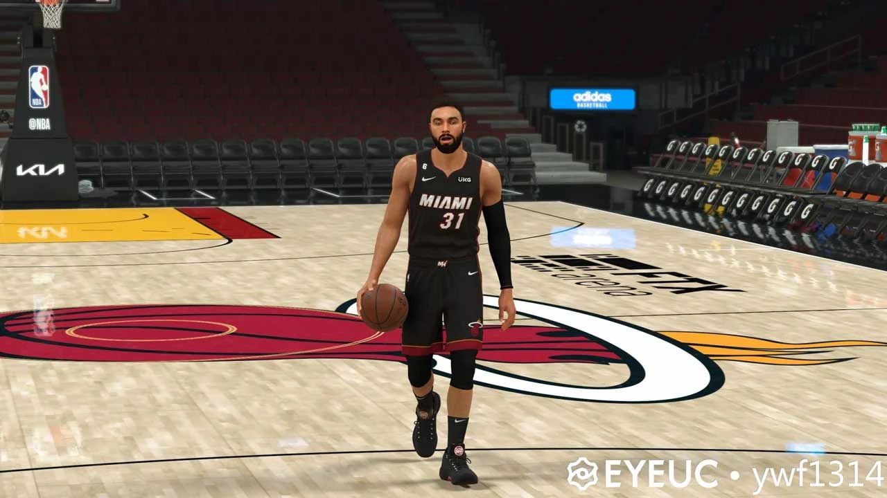 NBA 2K23 Max Strus Cyberface