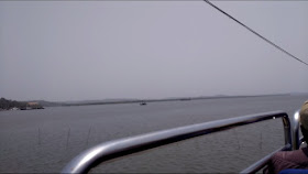 opne top bus view of Mnadovi river, Panjim