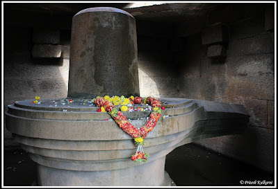 Shivlinga temple, Hampi