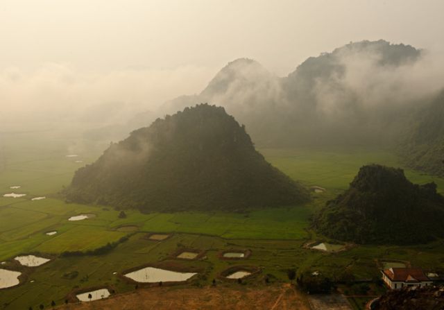 Worlds Largest Cave in Vietnam