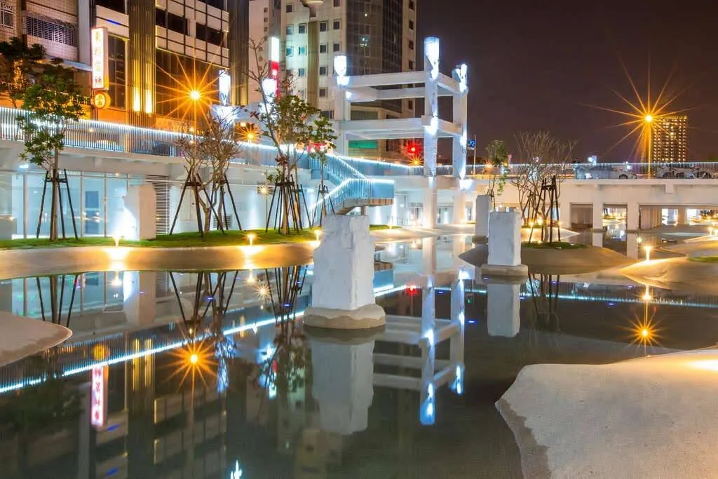 台南最大親水廣場「河樂廣場」第二次招商｜最低投資金額550萬｜曾被富比世雜誌譽為「全世界最值得期待的七大公園」之一