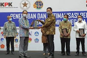  Gubernur Dondokambey Terima Penghargaan Dari KPK Soal Upaya Penertiban Aset di Sulut