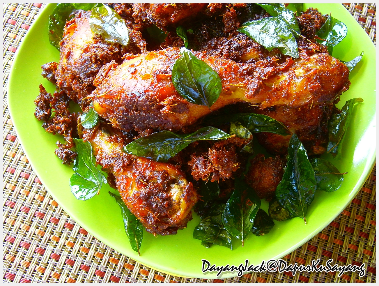 DapurKu SaYang: Ayam Goreng Berempah Beriani (resepi II)