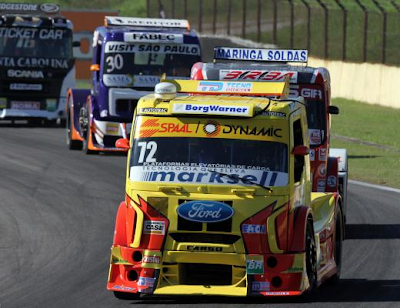 Pilotos da 72 Sports foram destaque na prova deste domingo em Interlagos. Largando dos boxes, Djalma Fogaça fez excelente corrida de recuperação para terminar em oitavo. Raijan Mascarello brigava pelo pódio quando teve de abandonar por uma pane elétrica