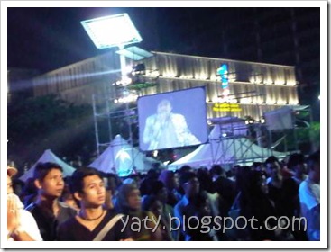 IMG04449-20110612-2124