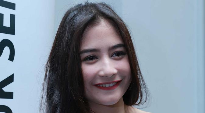 Prilly Latuconsina Mengaku Sering Diledek Gara-gara Jaga Keperawanan, naviri.org, Naviri Magazine, naviri majalah, naviri