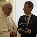 Zuckerberg meets with The Pope and offers him a drone  ---[amazing]