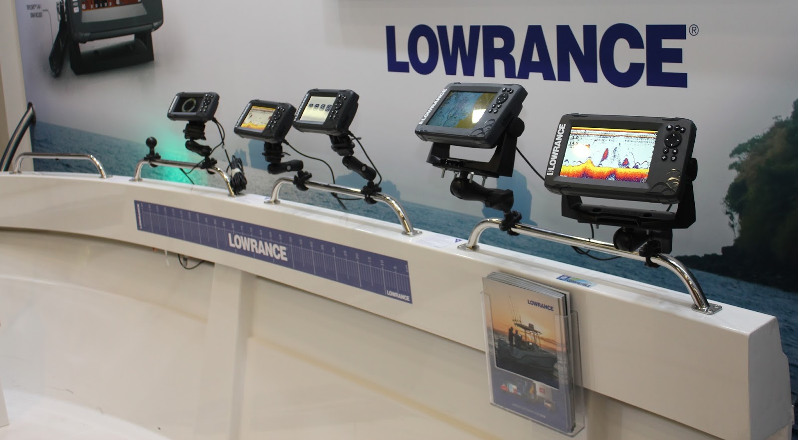 What is the difference between Lowrance Hook and Hook2?