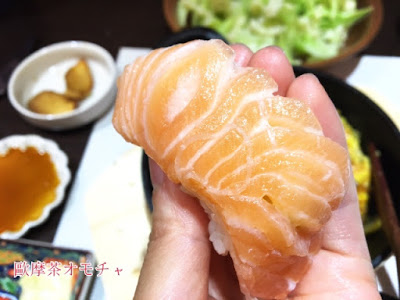 乾脆鮭魚握壽司,哇靠~~也太好吃了吧!!!!