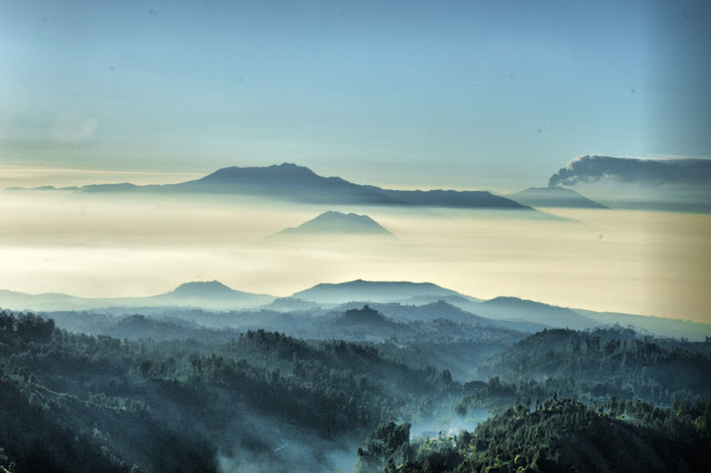 Puncak Negeri Diatas Awan B29 Lumajang