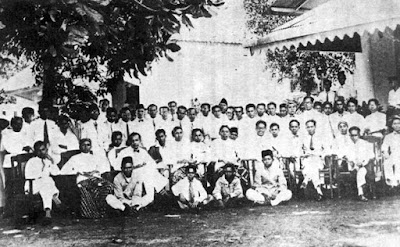 faktor intern timbulnya organisasi pergerakan nasional Indonesia Sejarah Perkembangan Penggunaan Istilah Indonesia