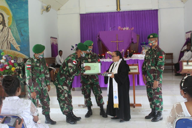 Satgas TNI Yonif 403/WP Turut Serta Dalam Rangkaian Kegiatan Perayaan Paskah di Papua