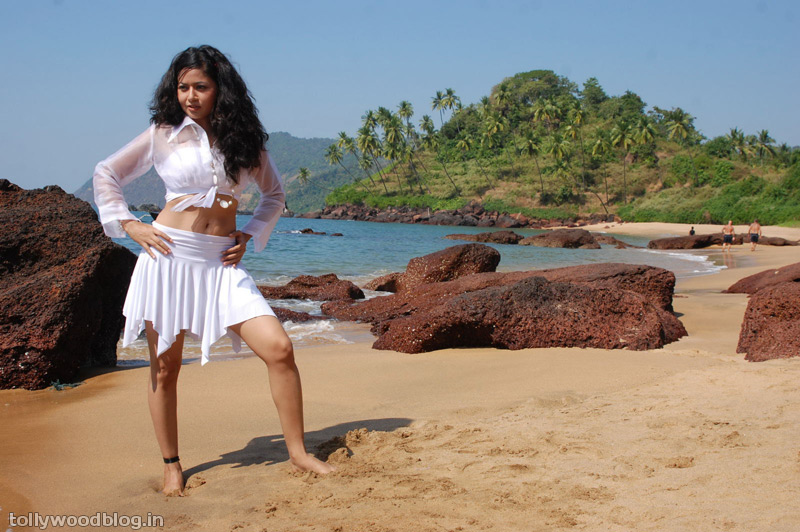 Anu Apoorva hot photos wallpapers