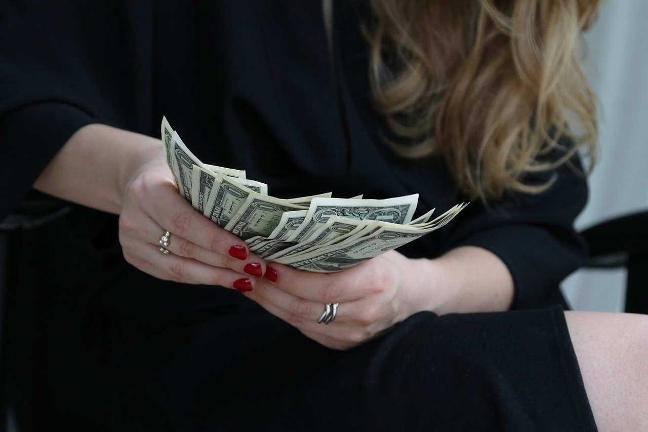 7 Skills to Generate $5K Passive Income