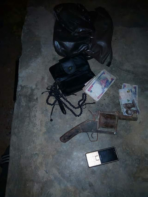  Photos: One suspect killed, another captured as troops foils armed robbery along Jangebe-Gusau road, Zamfara State