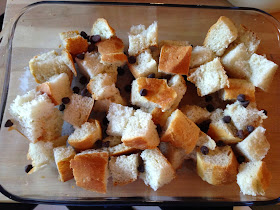 bread cubes with chocolate chips