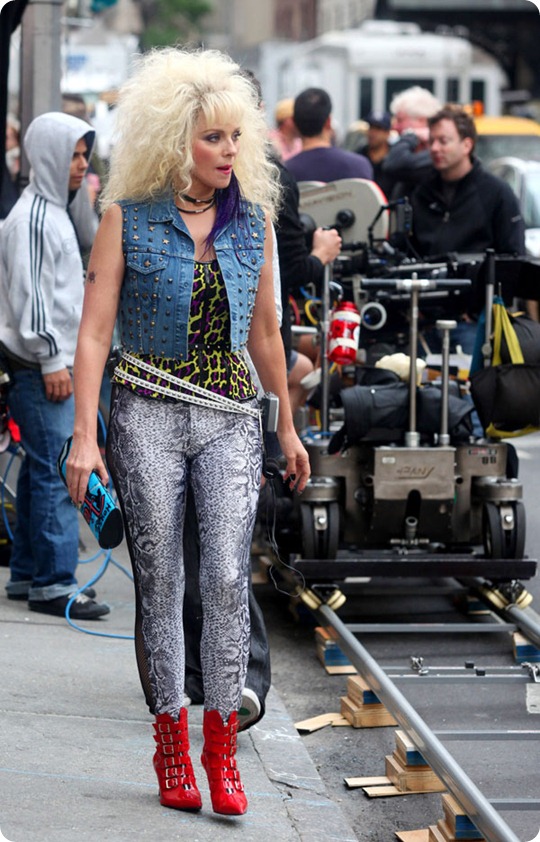 90909W5_CATTRALL_B-GR_06(2)