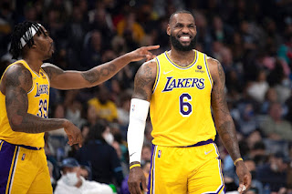 Lakers Vs. Bulls Preview: LeBron James Returns To Action; D’Angelo Russell Out
