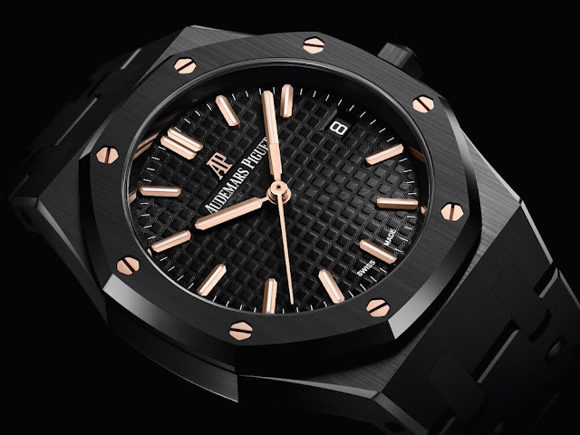 Présentation de la réplique de montre Audemars Piguet Royal Oak 34 mm en céramique noire