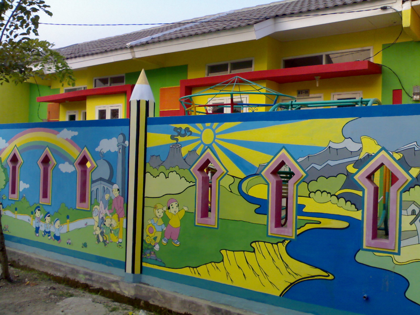 TKIT TPQ BAITUL AINI Lukisan Pagar Bangunan Sekolah TKIT TPQ