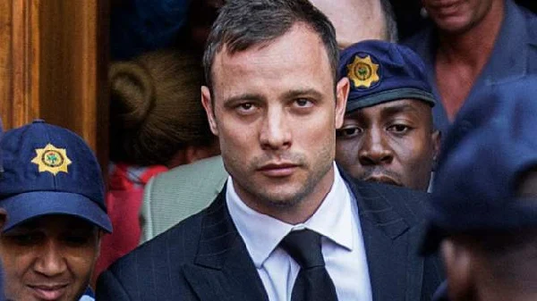 Oscar Pistorius Aachiwa Huru Baada ya Kukaa Gerezani Miaka 11 Kwa Mauaji