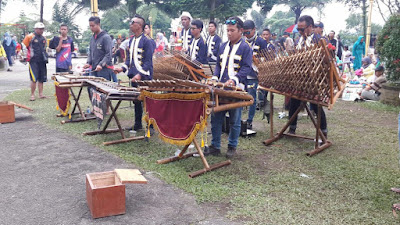 Musik Daerah di Wisata Baturaden Purwokerto Banyumas