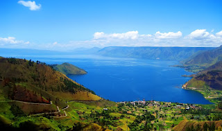 lake toba