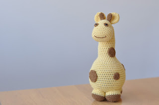 Crochet giraffe