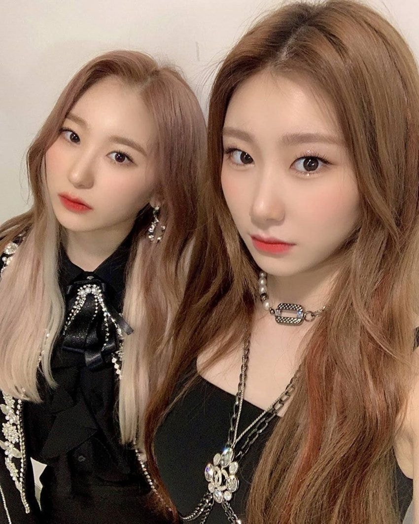 IZONE's Lee Chaeyeon and ITZY's Chaeryung recently dropped ...