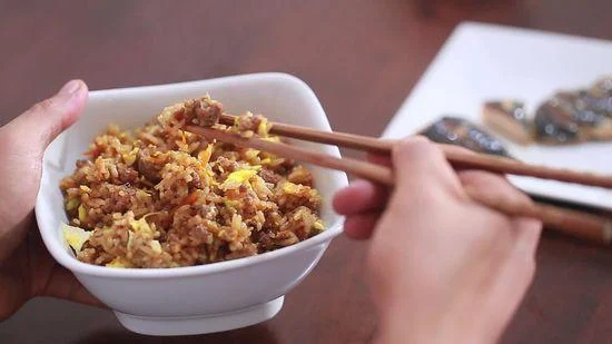 Eat with chopsticks