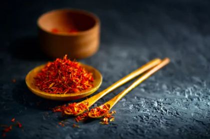 does saffron helps to make baby fair, saffron for babies complexion, how to have a fair baby during pregnancy, kesar in pregnancy, saffron can give fairer baby, saffron during pregnancy, saffron benefits in pregnancy