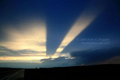 Foto Langit Terbelah Nebraska 2008