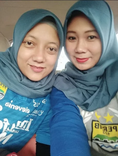 maung-geulis-ladies-viker-purwakarta-persib-bobotoh-cantik-viking