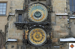 Risultati immagini per praga orologio astronomico