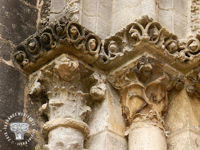 TIL-CHATEL (21) - Eglise romane Saint-Florent (Extérieur) : le portail de la façade