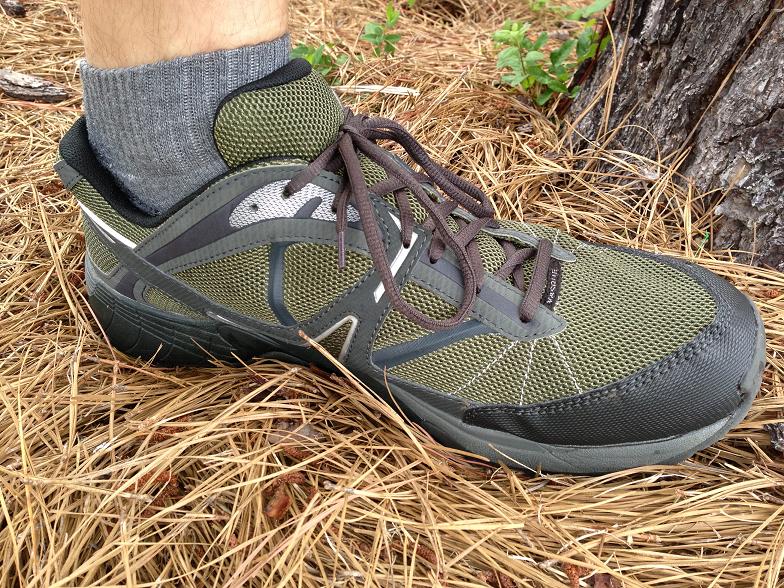 LIGHT & ULTRALIGHT BACKPACKING: REVIEW - 1