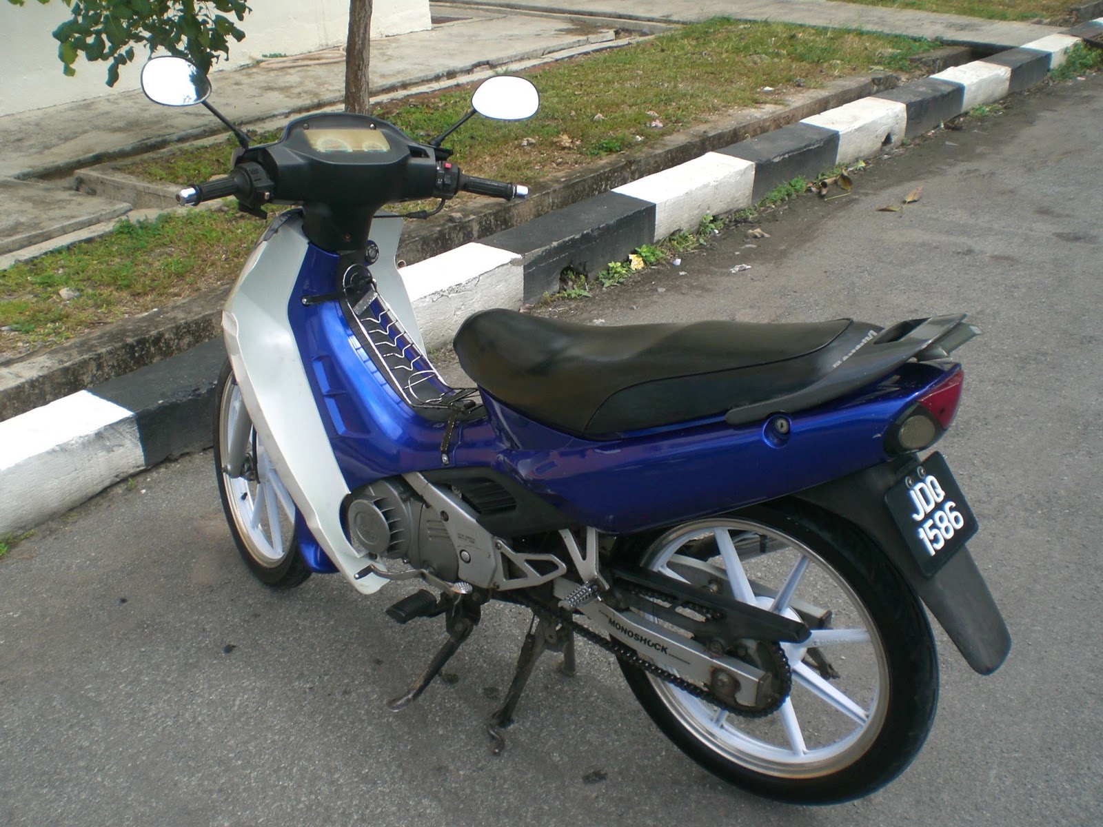 Second-Hand Motorcycles for Sale" Suzuki RG 110 Sports