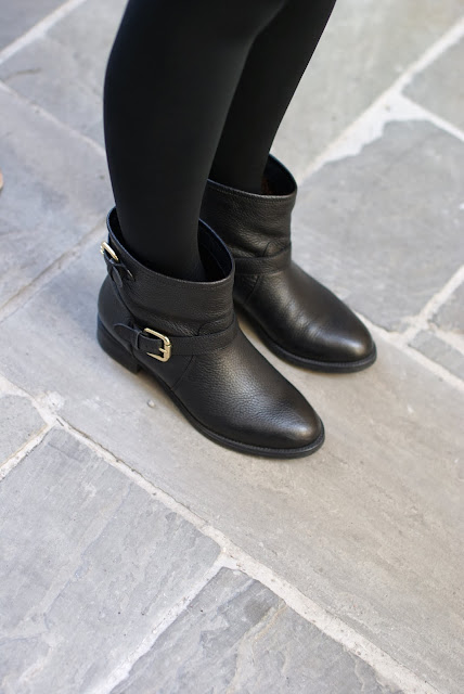 black simple biker boots, Carmens Padova biker boots, Fashion and Cookies, fashion blogger