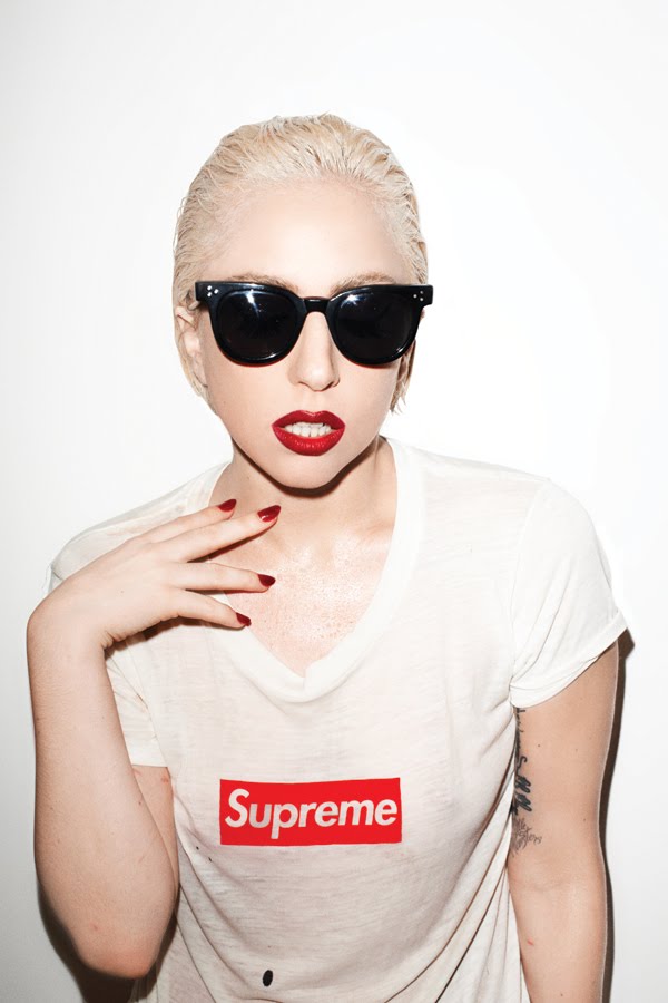 lady gaga has invades SOHO with her supreme ads for spring 2011