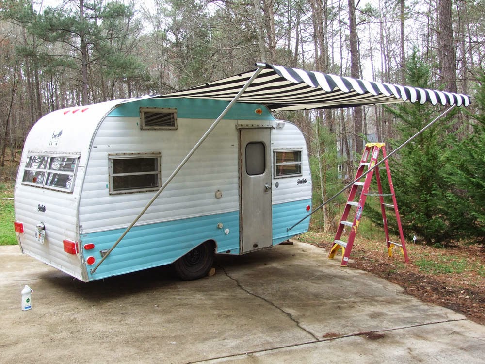 Jennifer Jangles Blog: Sewing an Awning, Cushions, and Curtains for the Camper, It\u002639;s Glamping Week! Jennifer Jangles Blog: Sewing an Awning, Cushions, and Curtains for the Camper, It\u002639;s Glamping Week!