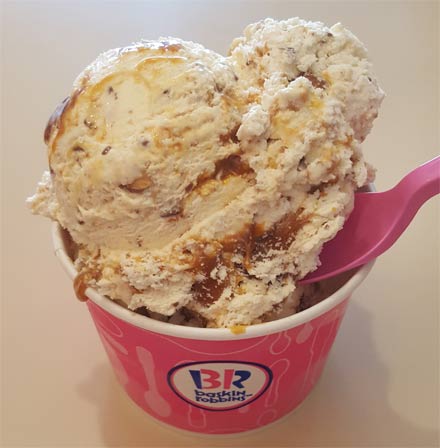 On Second Scoop Ice Cream Reviews Baskin Robbins Made With Snickers Ice Cream And Baskin Robbins Made With Reese S Ice Cream